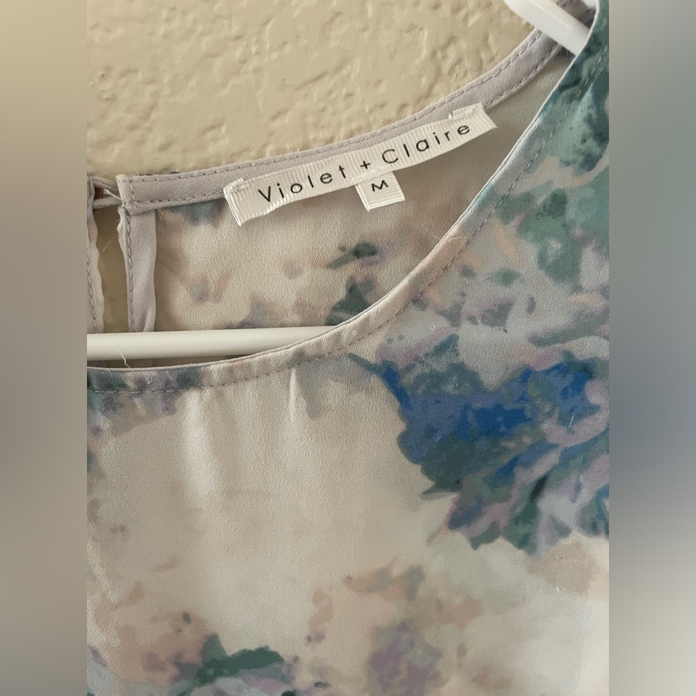 Floral print top - Picture 5 of 6
